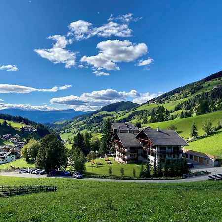 Miraodle Apartments Funes  Buitenkant foto